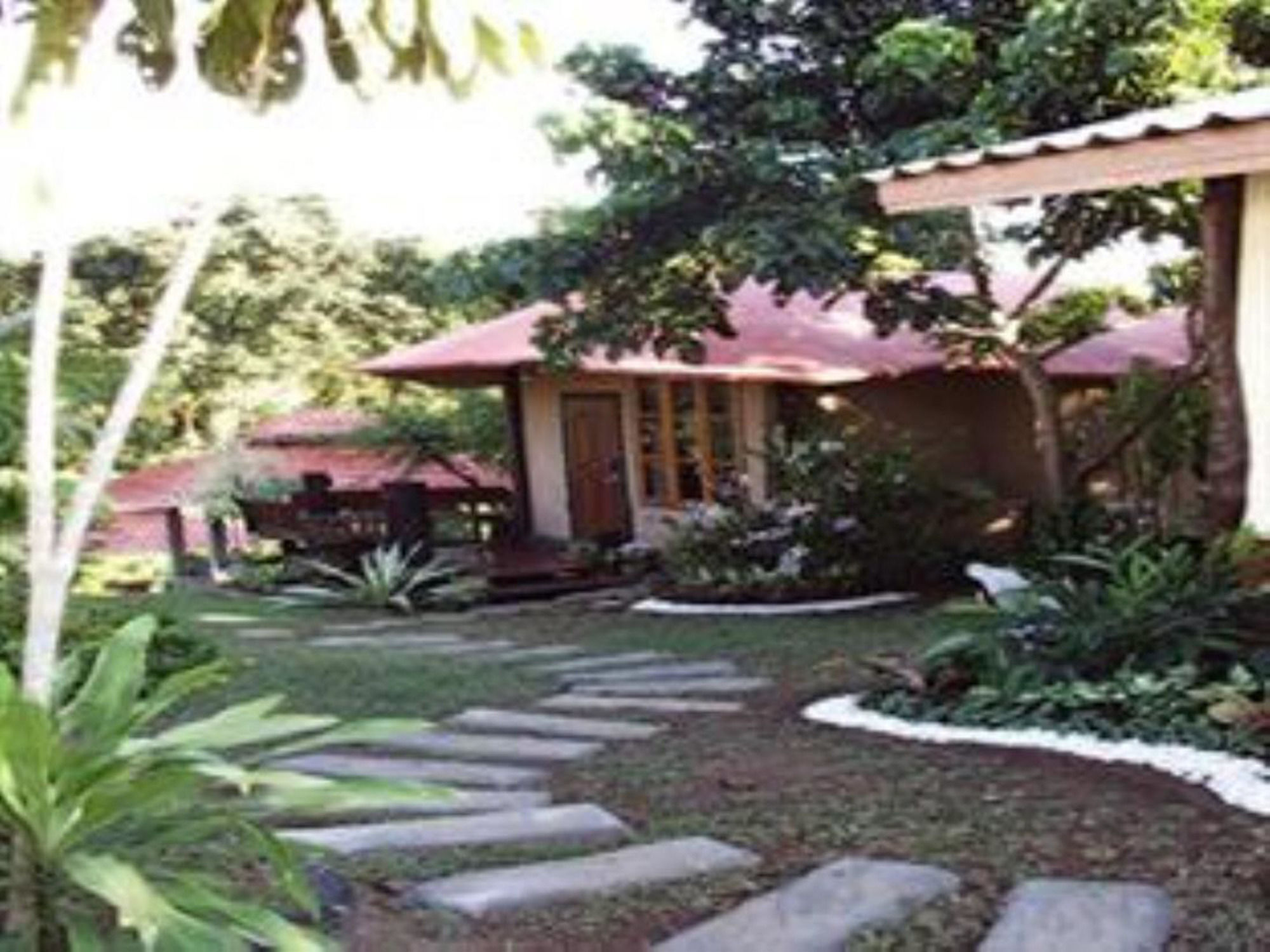 Hotel Baanphuthadol à Mae Hong Son Extérieur photo